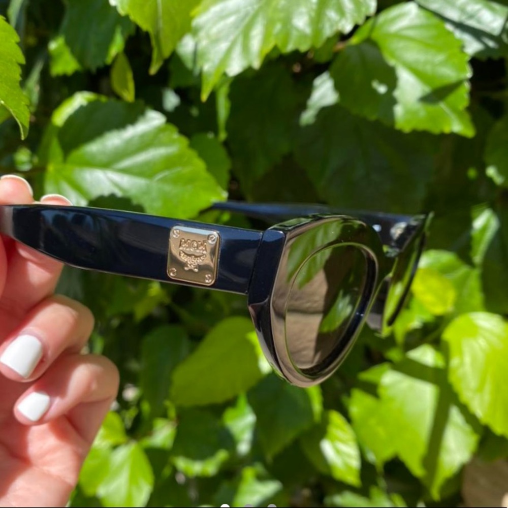 MCM SUNGLASSES
